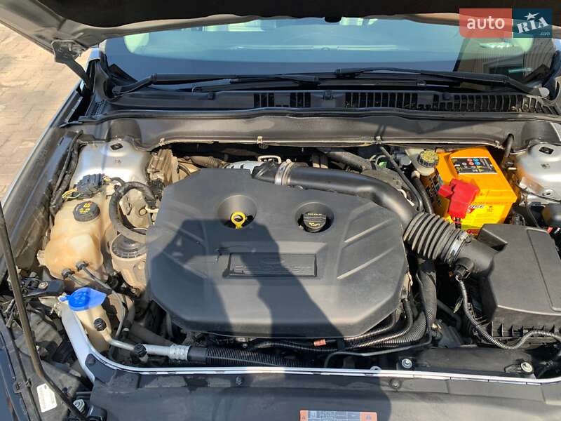 Седан Ford Fusion 2014 в Кременчуге