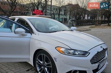 Седан Ford Fusion 2014 в Львове