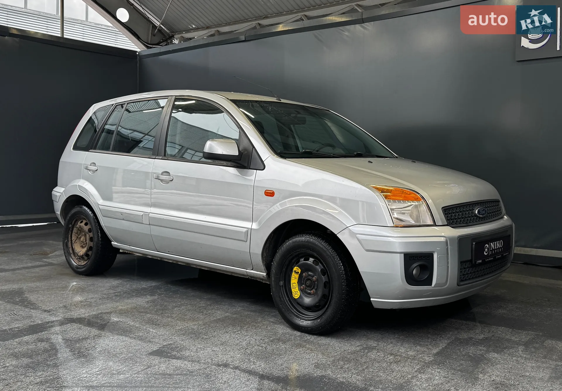 2011 Ford Fusion - мініатюра 16