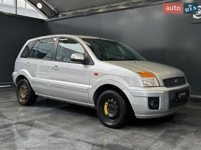 Хэтчбек Ford Fusion 2011 в Киеве