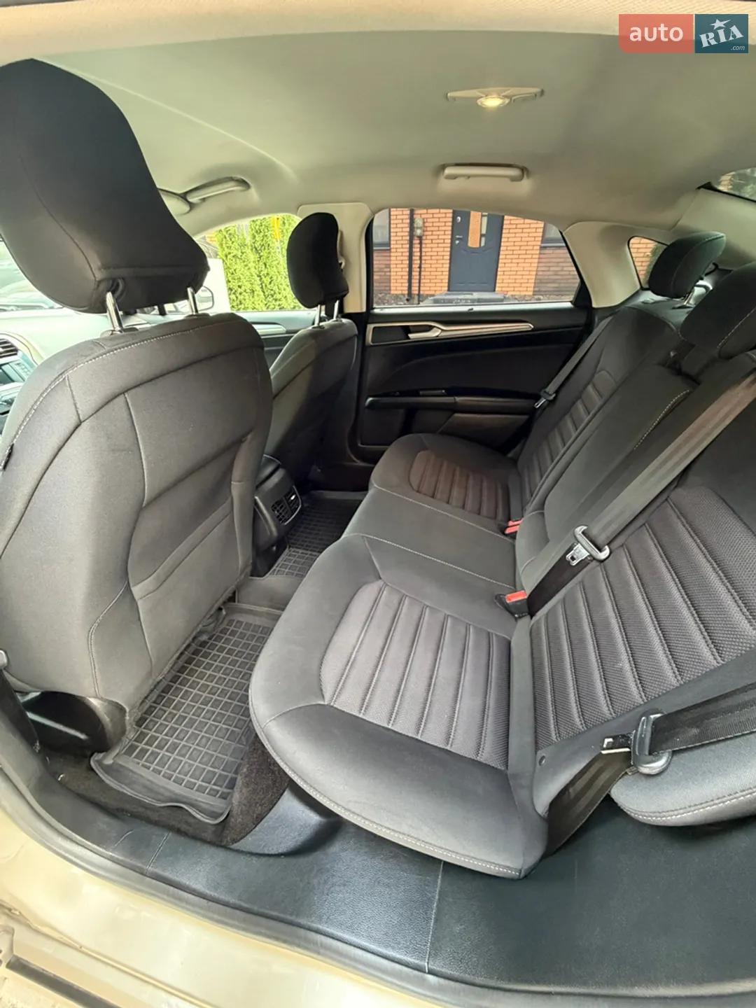 2016 Ford Fusion - мініатюра 24