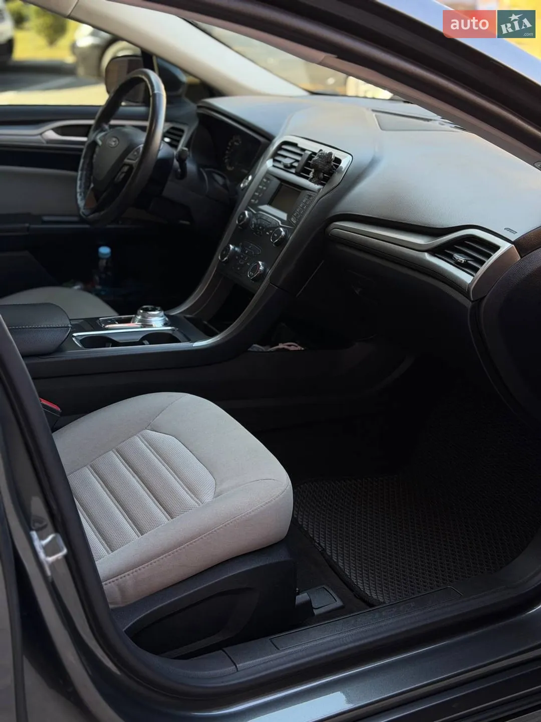 2019 Ford Fusion - мініатюра 15