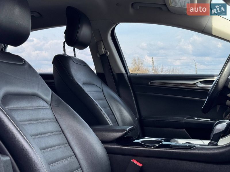 Седан Ford Fusion 2013 в Ровно фото 70 Седан Ford Fusion 2013 в Ровно