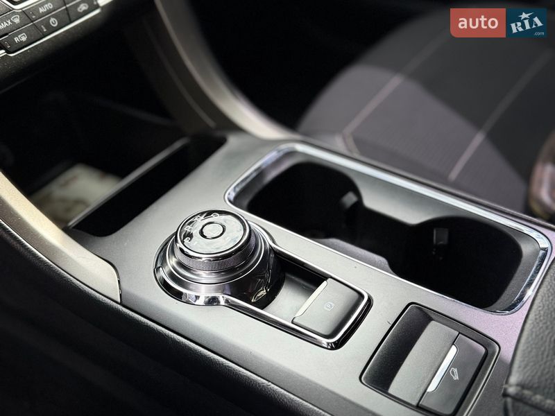 Седан Ford Fusion 2017 в Одесі