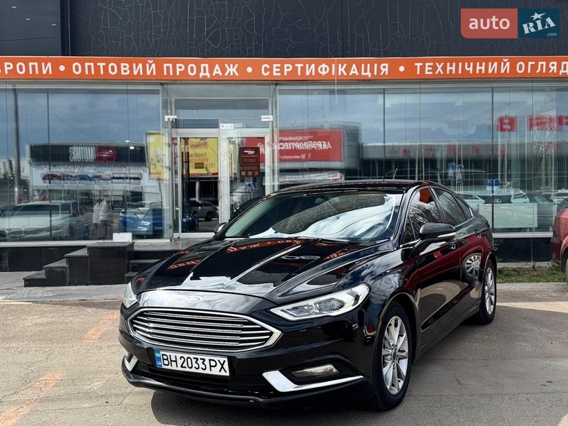 Седан Ford Fusion 2017 в Одесі