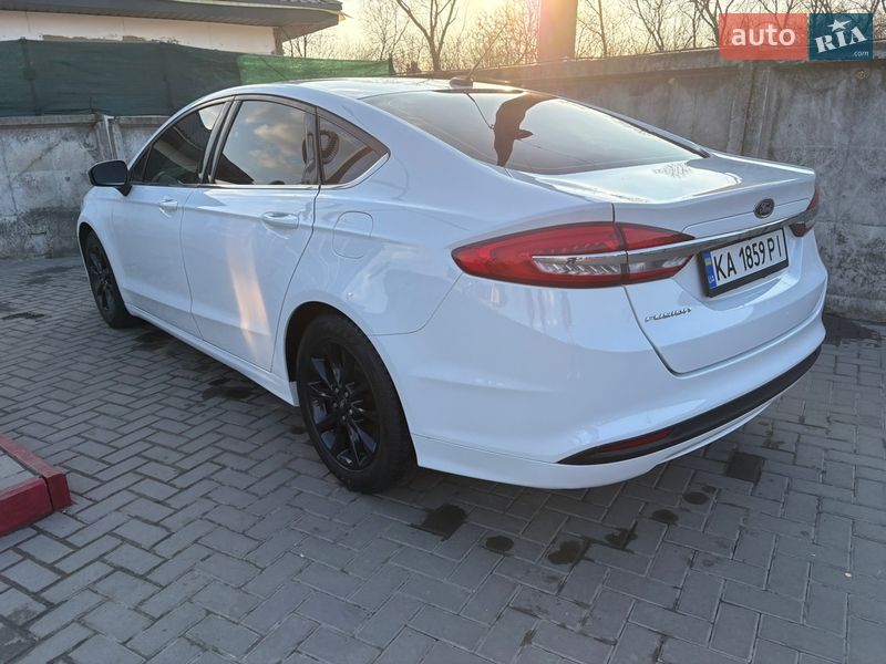 Седан Ford Fusion 2016 в Борисполе