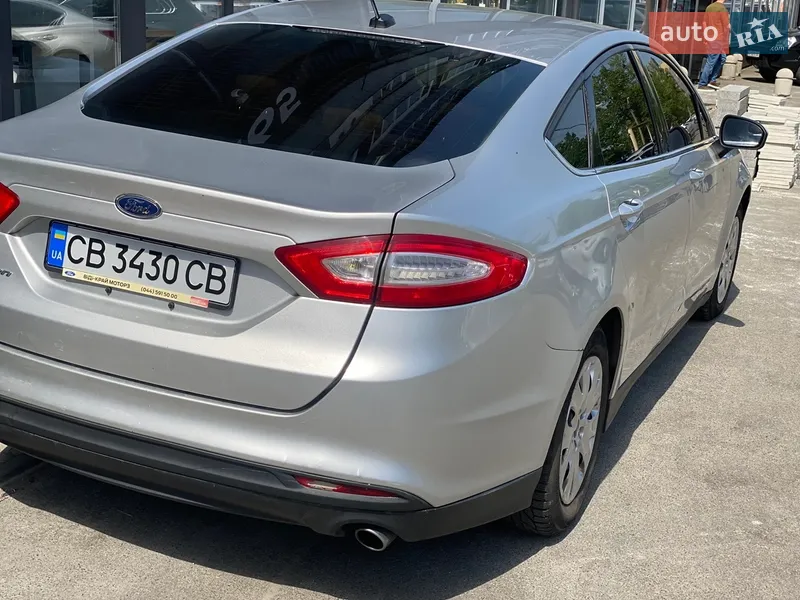 Ford Fusion 2012