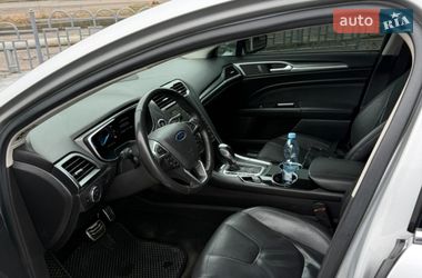 Седан Ford Fusion 2016 в Сумах