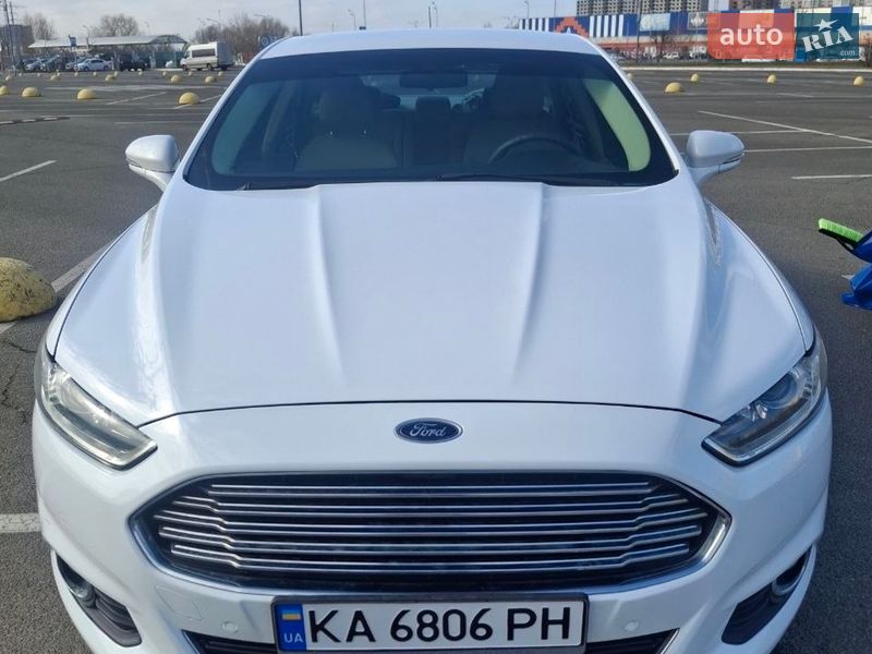 Седан Ford Fusion 2013 в Киеве