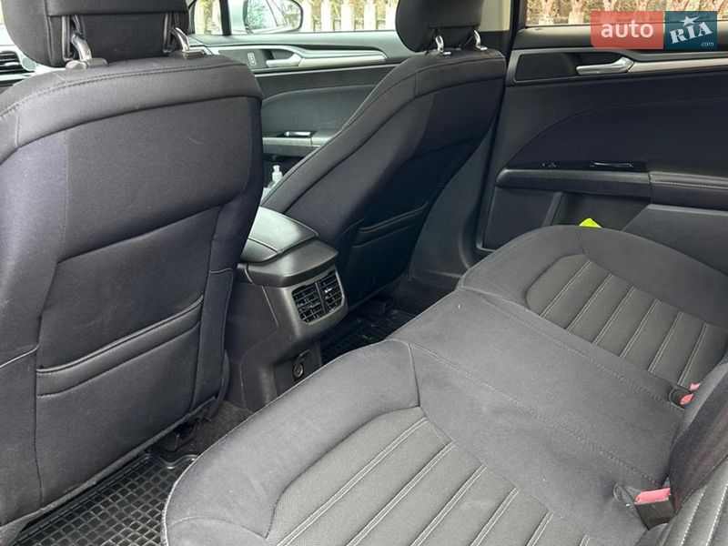 Седан Ford Fusion 2013 в Києві фото 13 Седан Ford Fusion 2013 в Києві