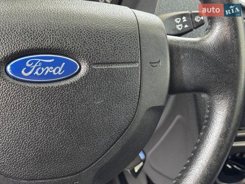 Хэтчбек Ford Fusion 2007 в Стрые