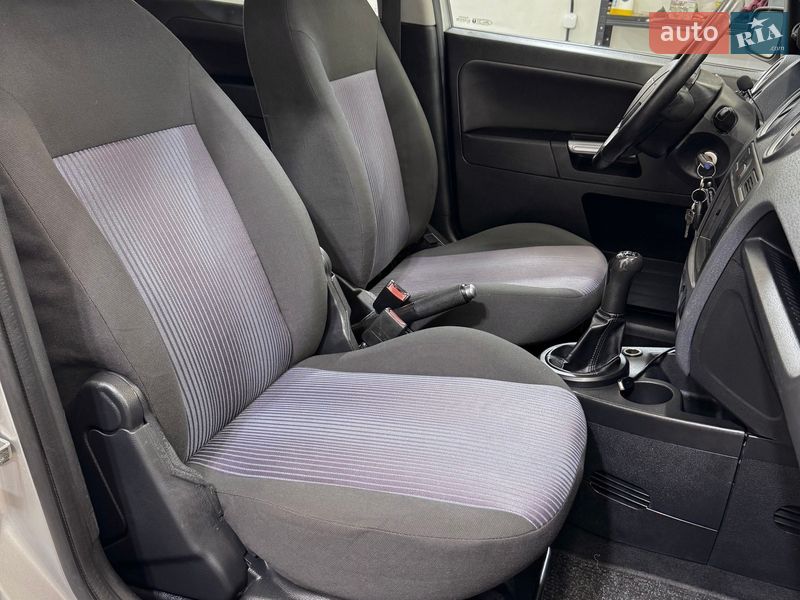 Хэтчбек Ford Fusion 2007 в Стрые