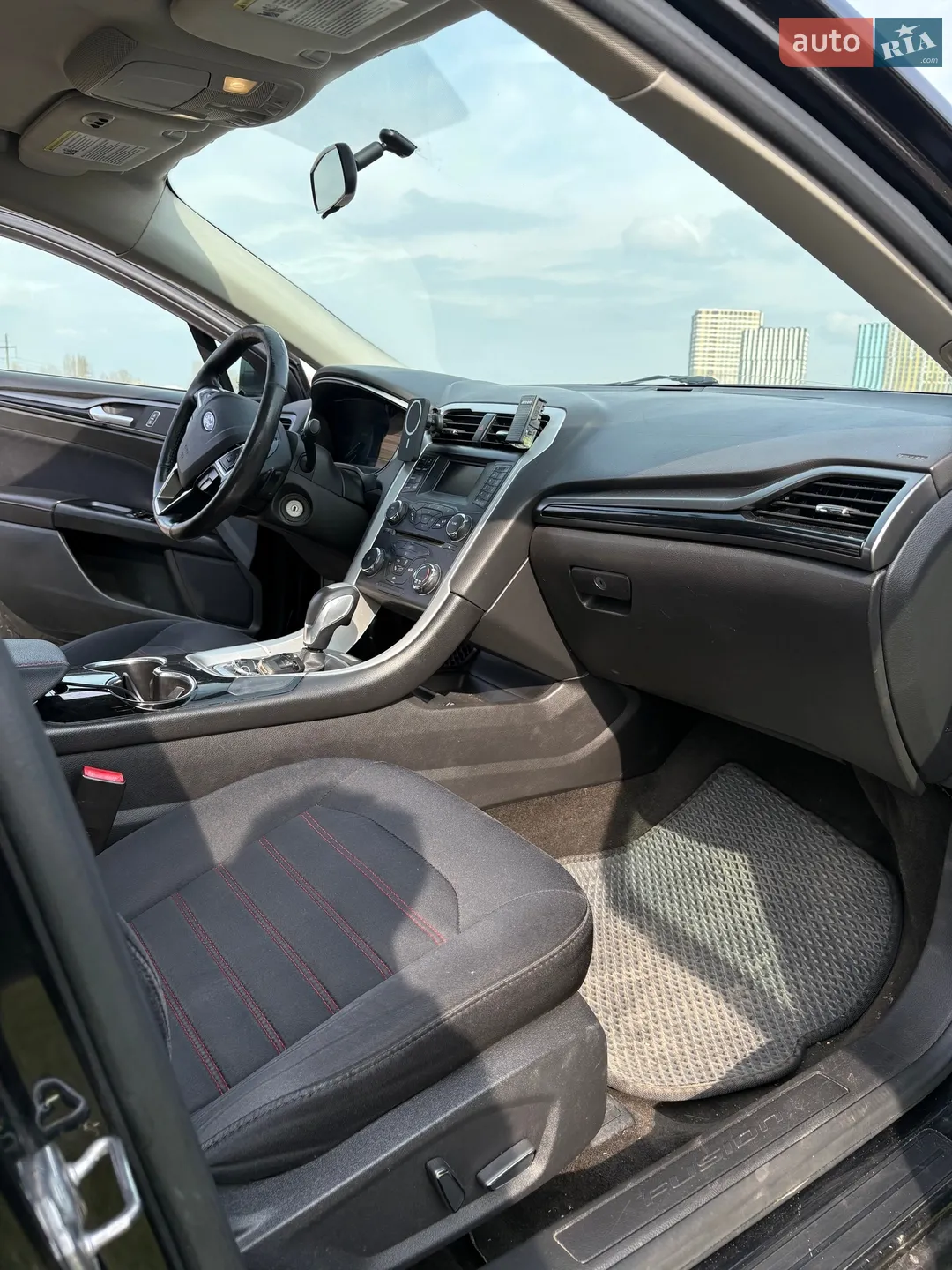 2014 Ford Fusion - мініатюра 21