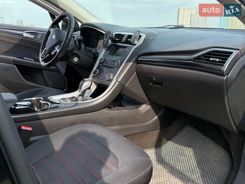 Седан Ford Fusion 2014 в Киеве