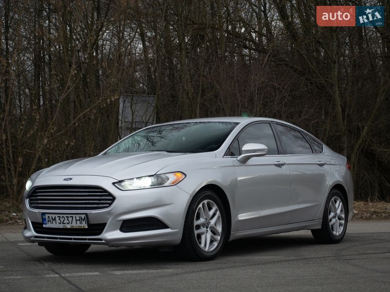 Седан Ford Fusion 2016 в Житомирі