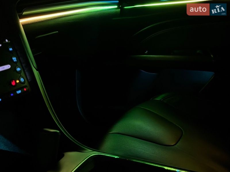 Седан Ford Fusion 2016 в Киеве фото 18 Седан Ford Fusion 2016 в Киеве