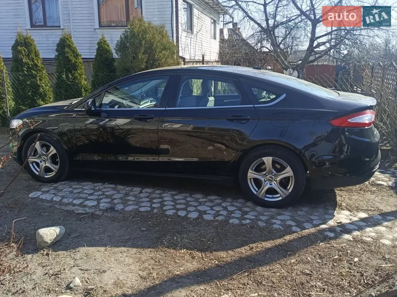 Ford Fusion 2015
