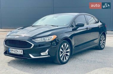 Седан Ford Fusion 2019 в Житомире