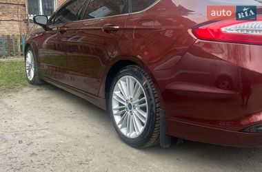 Седан Ford Fusion 2014 в Звягеле