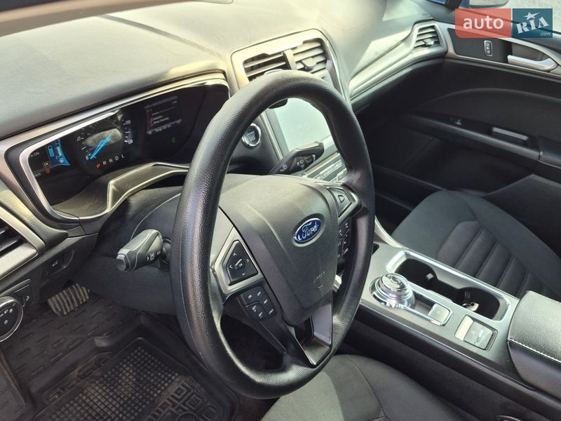 Седан Ford Fusion 2017 в Киеве фото 18 Седан Ford Fusion 2017 в Киеве