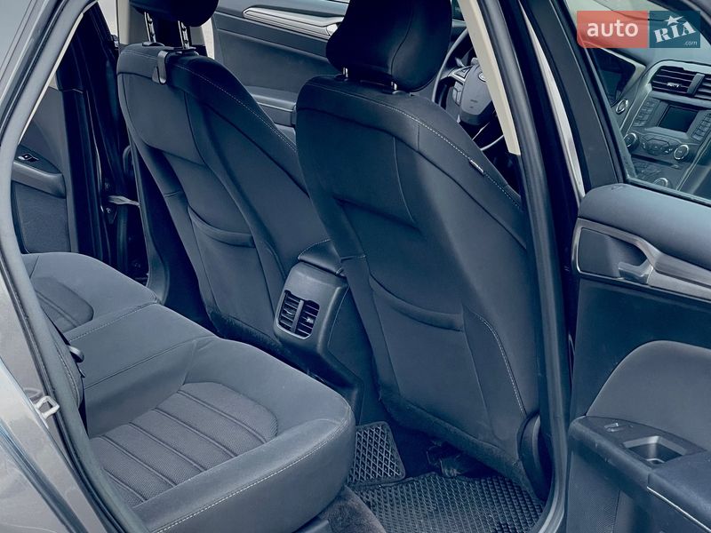 Седан Ford Fusion 2016 в Киеве фото 14 Седан Ford Fusion 2016 в Киеве