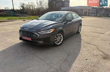 Седан Ford Fusion 2019 в Запорожье