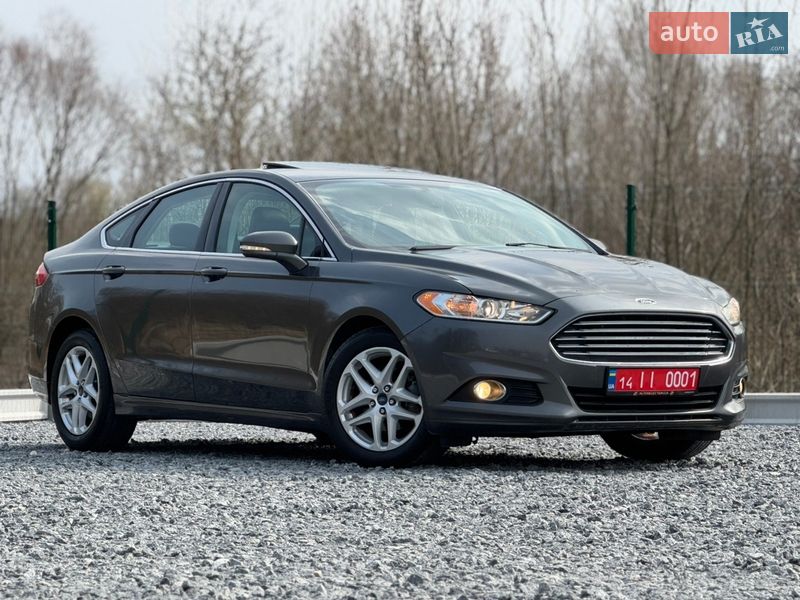 Седан Ford Fusion 2016 в Дрогобыче