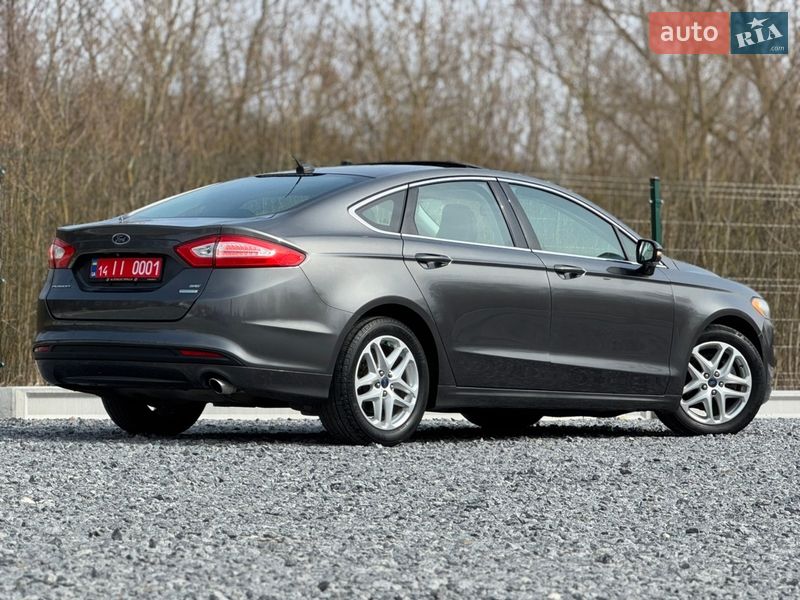 Седан Ford Fusion 2016 в Дрогобыче
