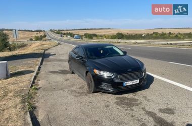 Седан Ford Fusion 2015 в Кропивницком