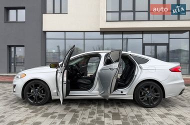 Седан Ford Fusion 2019 в Ивано-Франковске