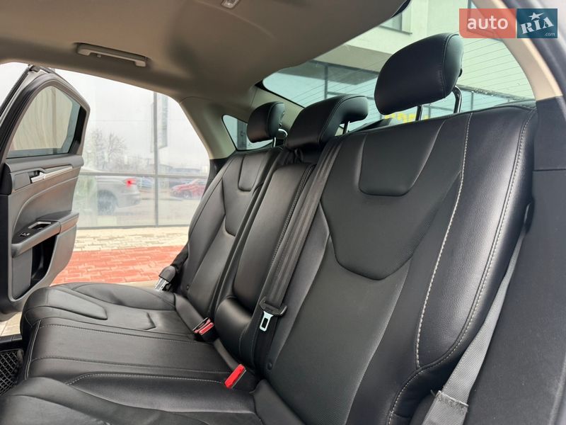Седан Ford Fusion 2019 в Ивано-Франковске