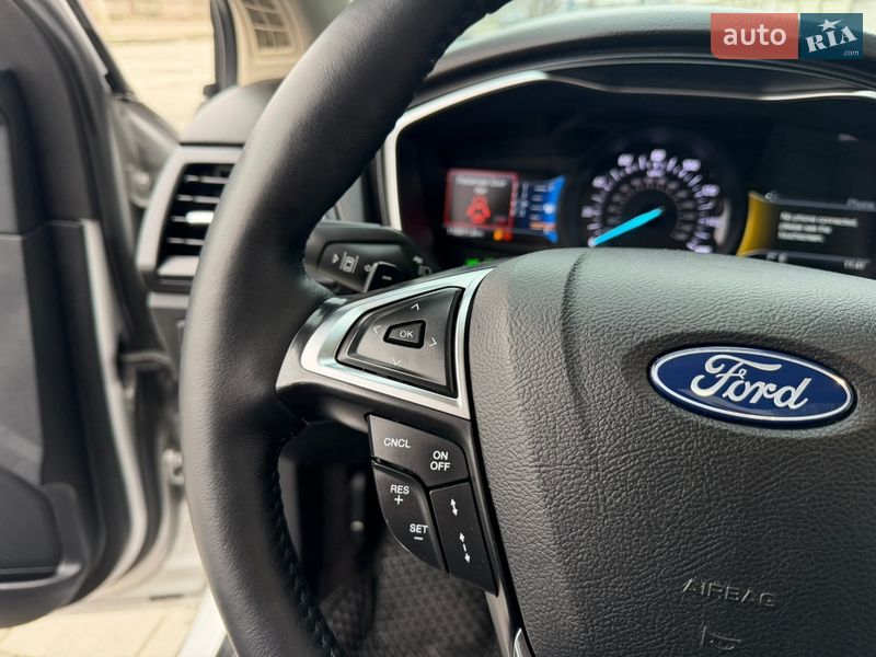 Седан Ford Fusion 2019 в Ивано-Франковске