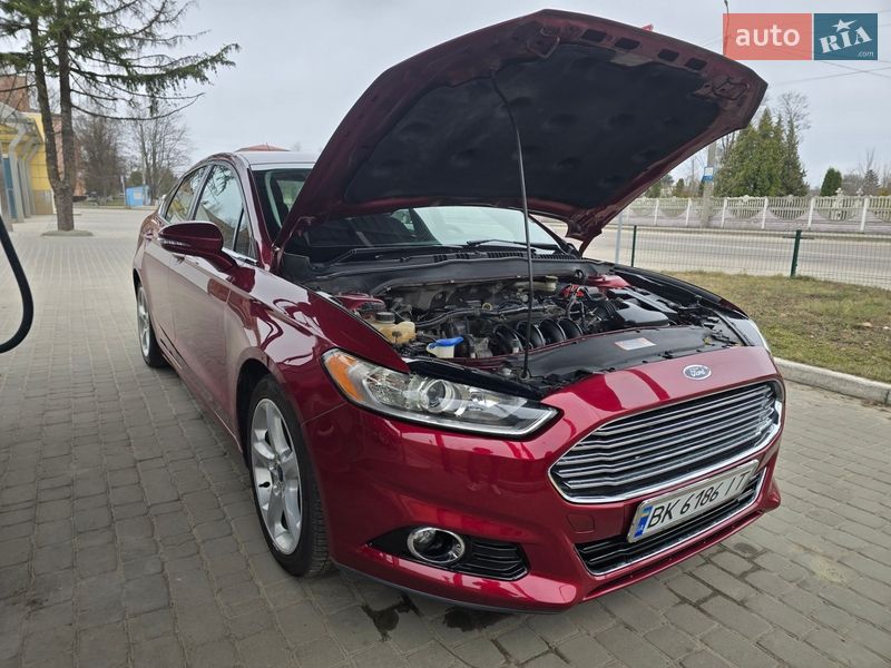 Седан Ford Fusion 2015 в Сарнах фото 3 Седан Ford Fusion 2015 в Сарнах