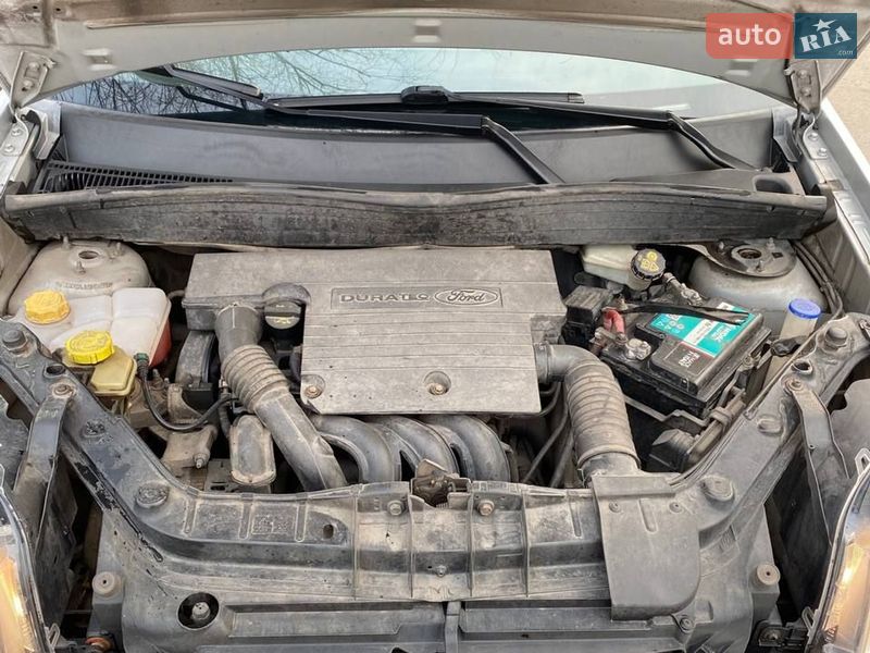 Хэтчбек Ford Fusion 2011 в Киеве