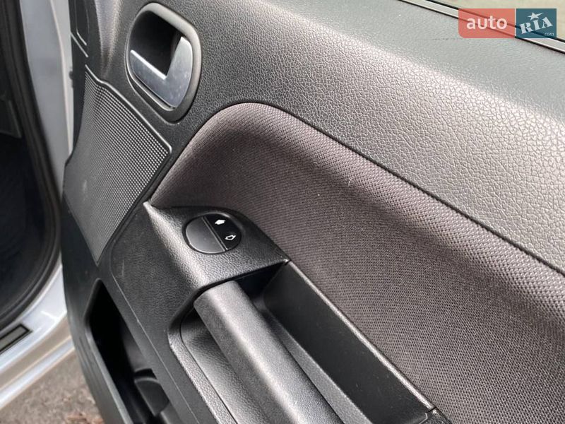 Хэтчбек Ford Fusion 2011 в Киеве