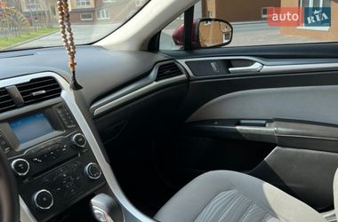 Седан Ford Fusion 2015 в Софиевской Борщаговке