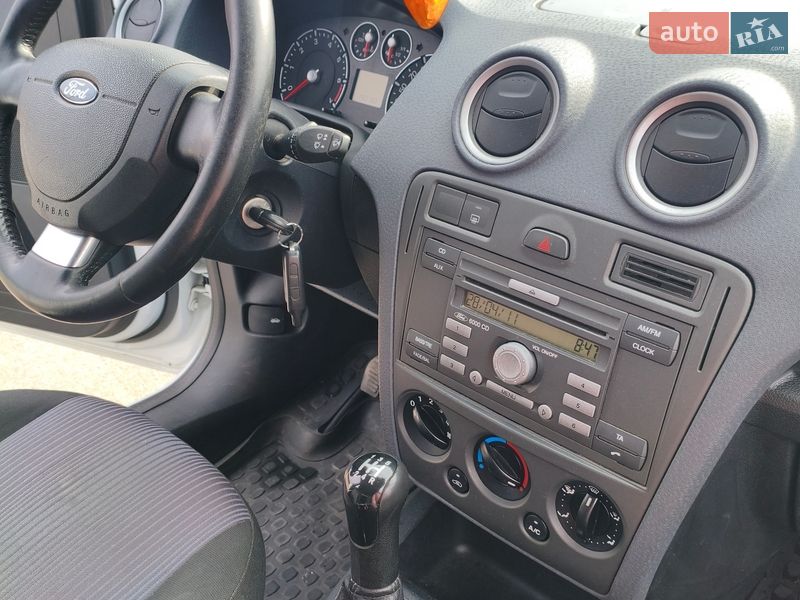 Хетчбек Ford Fusion 2011 в Броварах