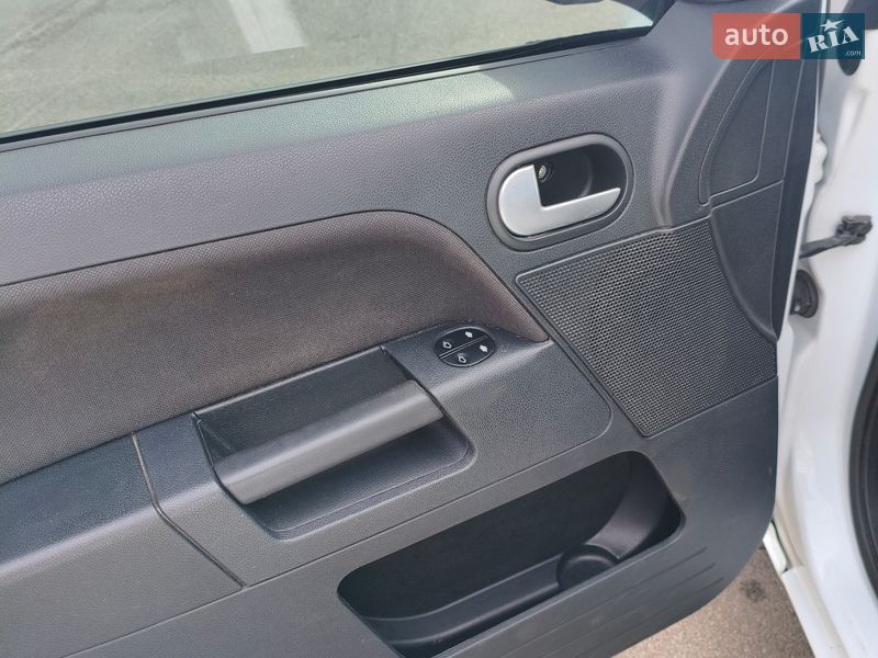 Хетчбек Ford Fusion 2011 в Броварах