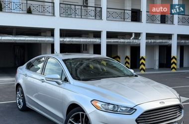 Седан Ford Fusion 2015 в Киеве