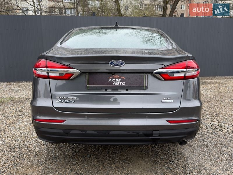 Седан Ford Fusion 2019 в Ивано-Франковске