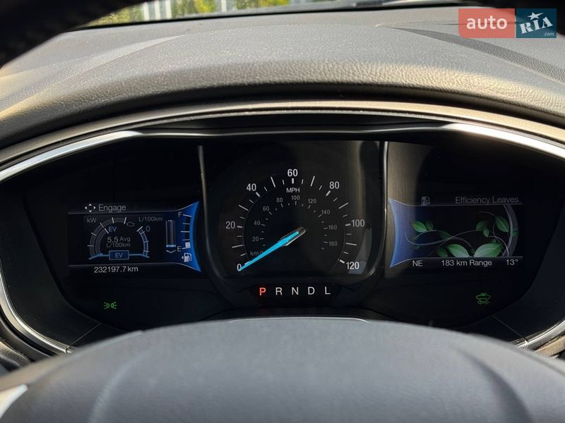 Седан Ford Fusion 2016 в Луцьку