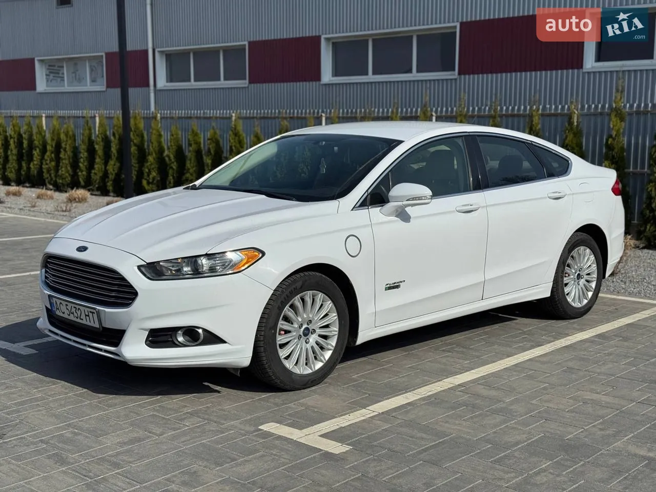 2017 Ford Fusion - мініатюра 16