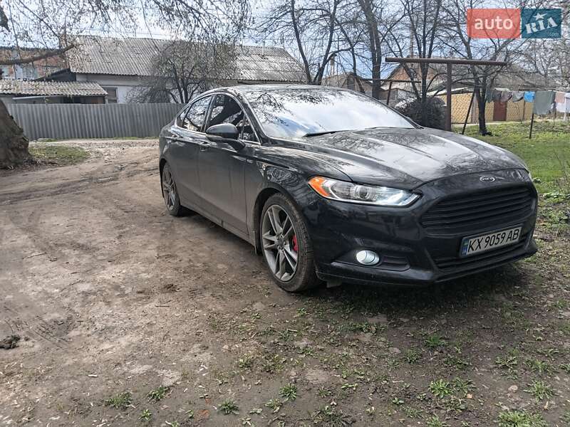Седан Ford Fusion 2014 в Харкові