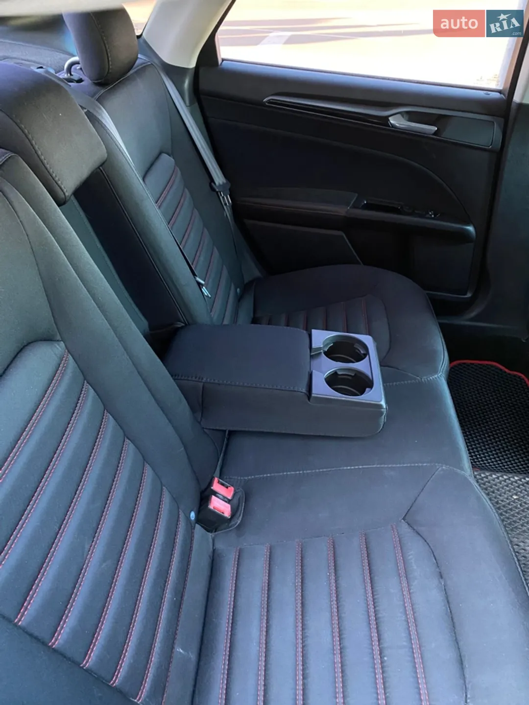 2014 Ford Fusion - мініатюра 31