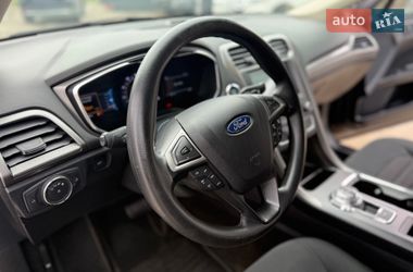 Седан Ford Fusion 2020 в Днепре