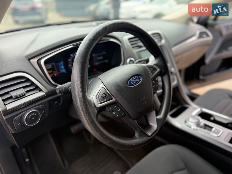 Седан Ford Fusion 2020 в Днепре