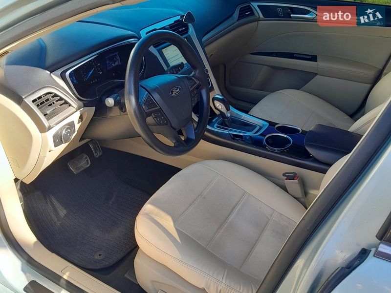 Седан Ford Fusion 2013 в Киеве