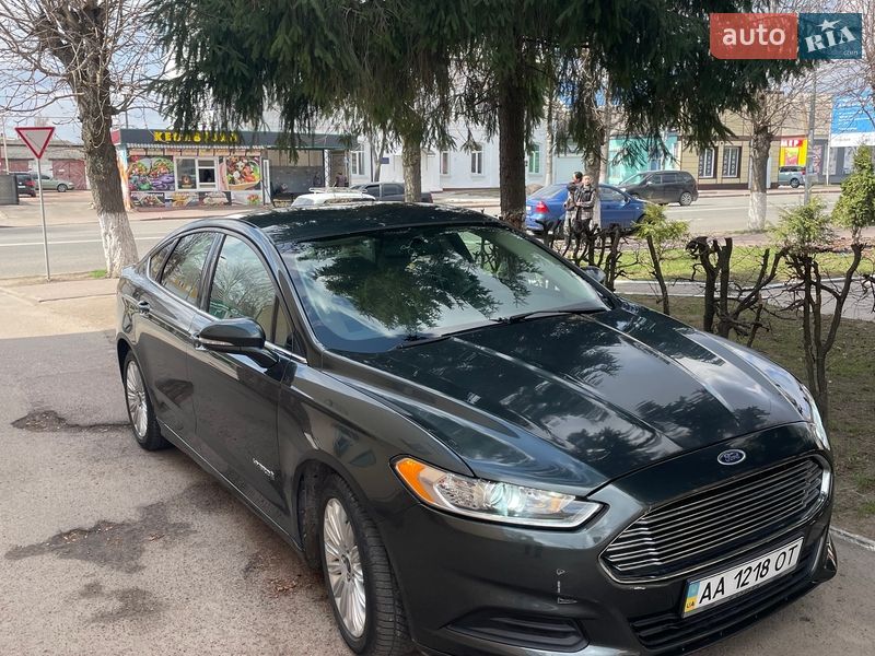 Ford Fusion 2015