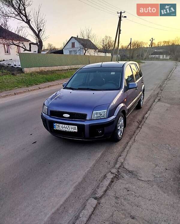 Ford Fusion 2005