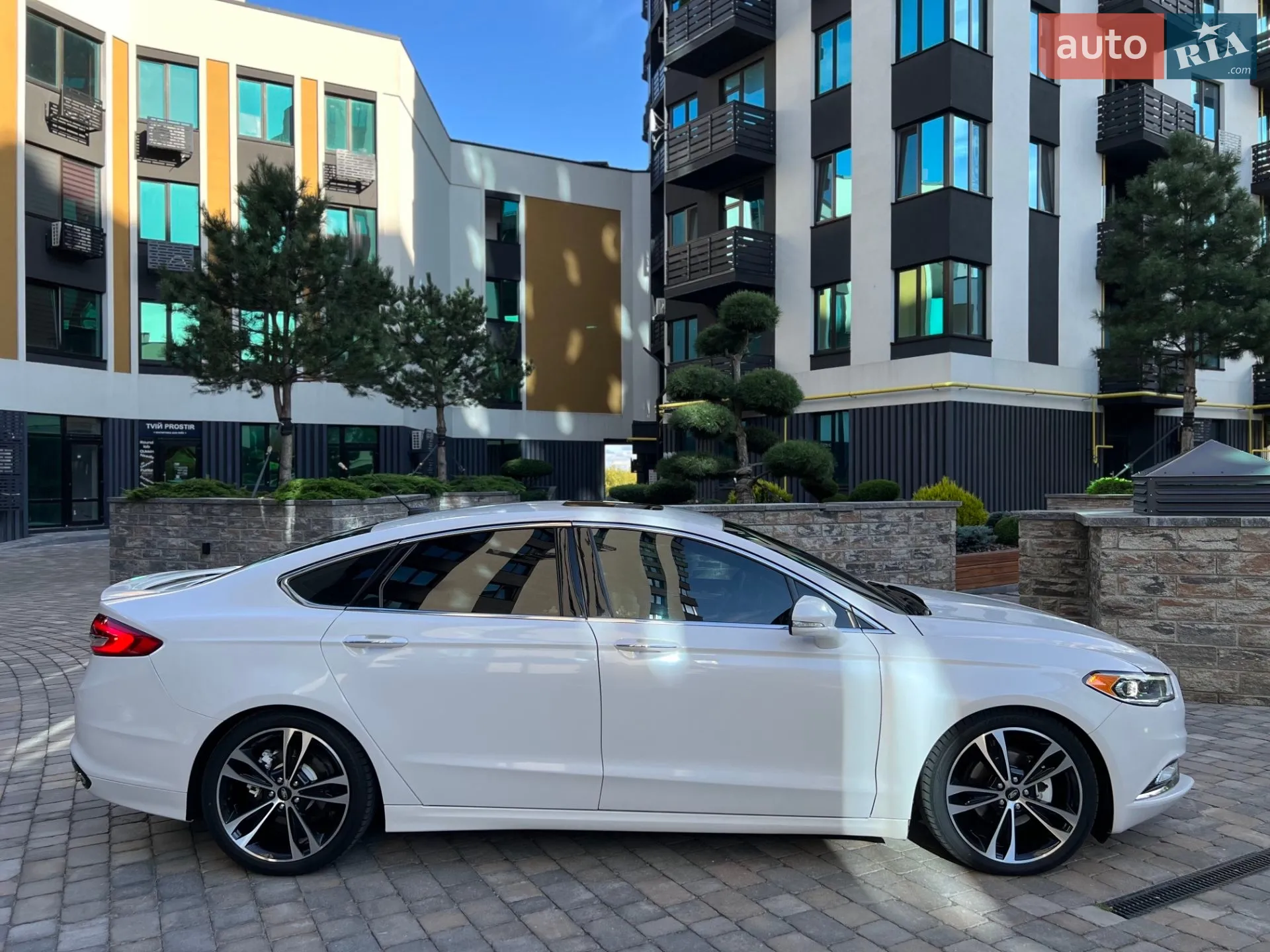 2016 Ford Fusion - мініатюра 2